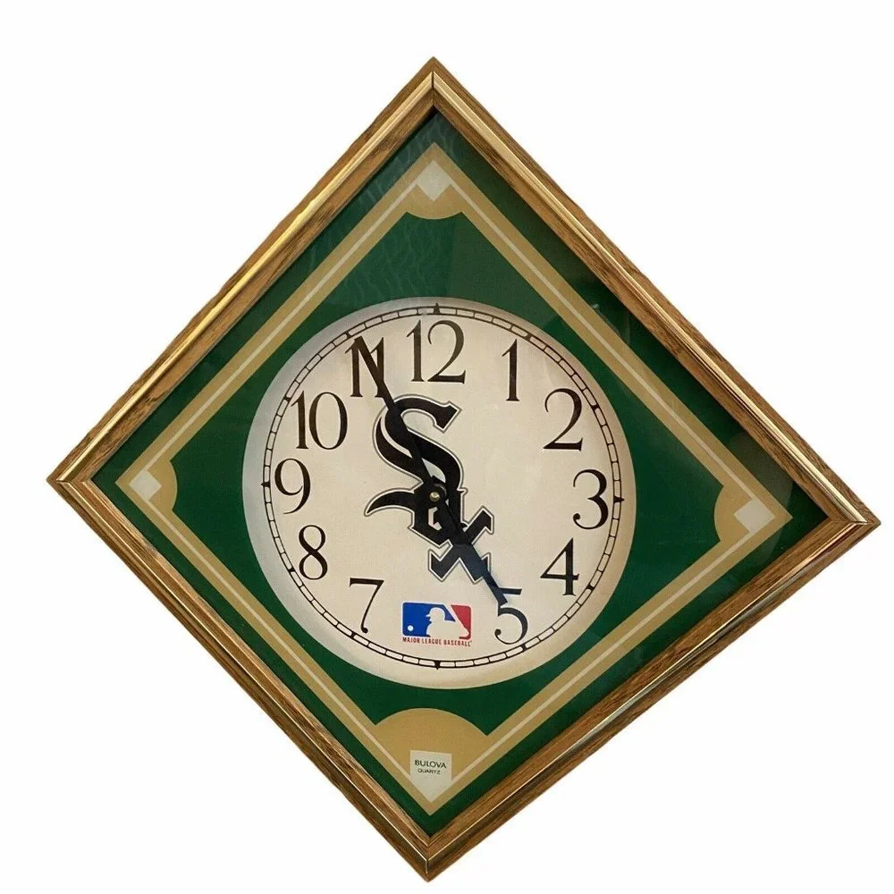 MLB Bulova Chicago White Sox wall clock by Chicago